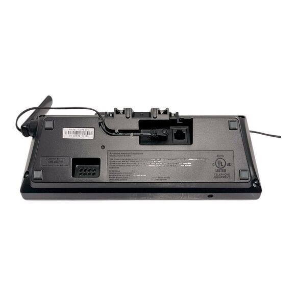 AT&T CL83417 DECT 6.0 3 Handset Cordless Phone - Picture 8 of 9